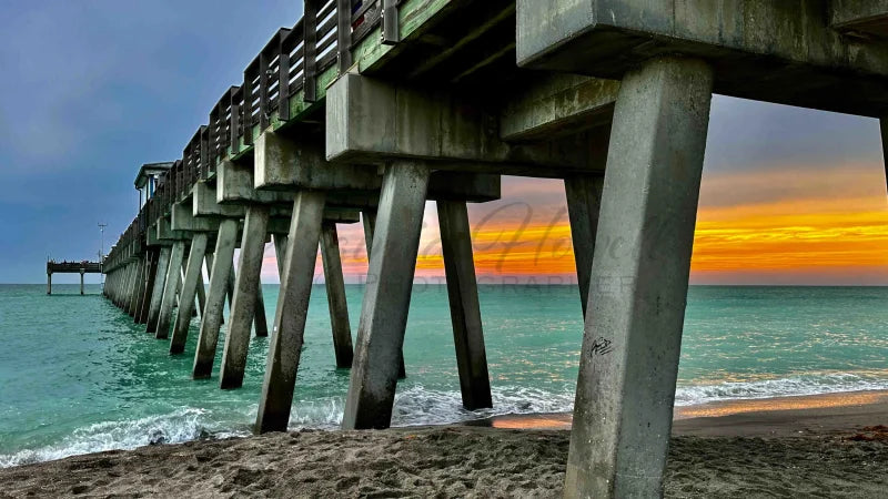 Aqua Pier Photo